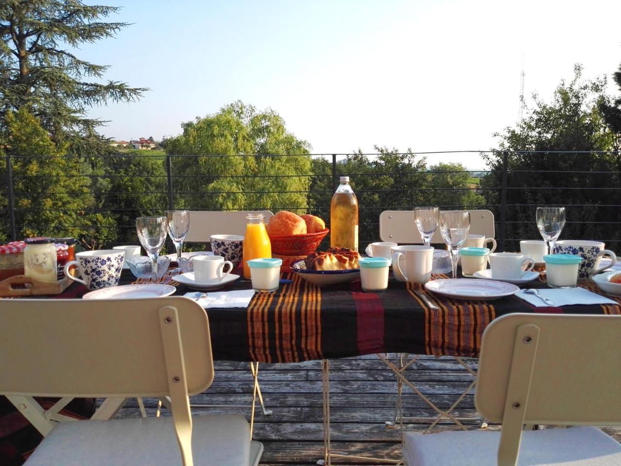 Le Montellier Bed and Breakfast Blacé Εξωτερικό φωτογραφία
